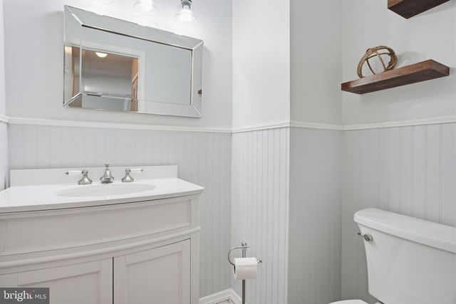 656 TOMLINSON LN, Yardley, PA 19067