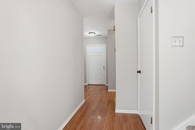 656 TOMLINSON LN, Yardley, PA 19067