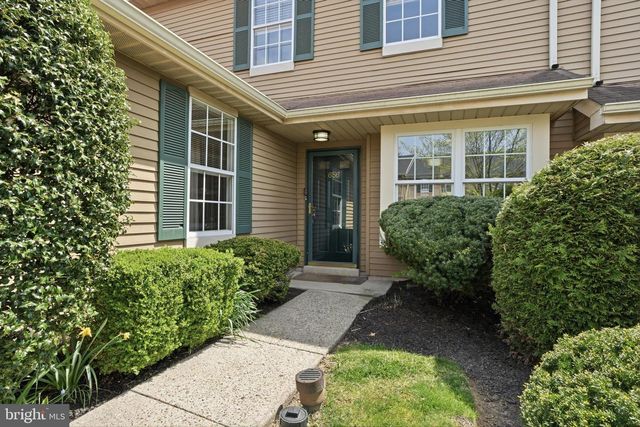 656 TOMLINSON LN, Yardley, PA 19067