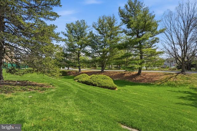 656 TOMLINSON LN, Yardley, PA 19067