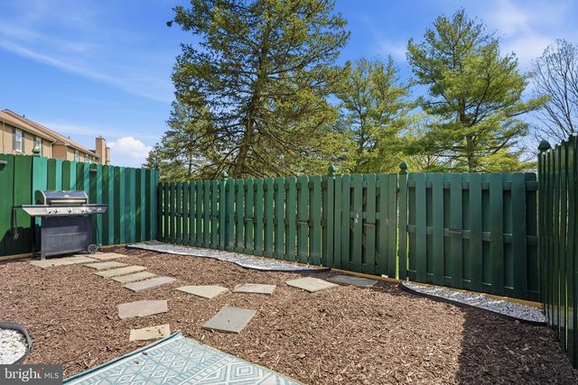 656 TOMLINSON LN, Yardley, PA 19067