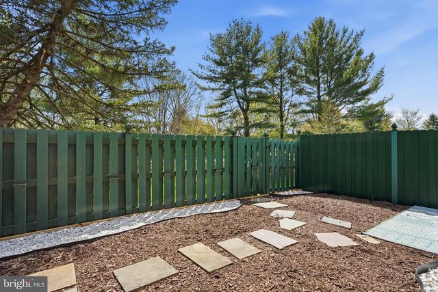 656 TOMLINSON LN, Yardley, PA 19067