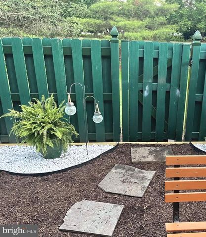 656 TOMLINSON LN, Yardley, PA 19067