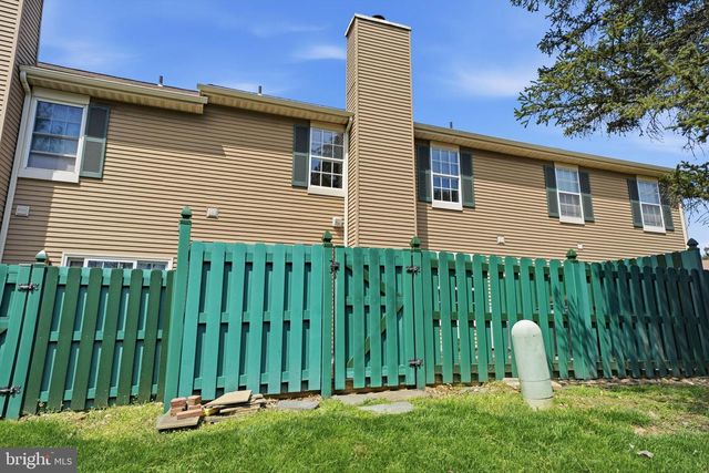 656 TOMLINSON LN, Yardley, PA 19067