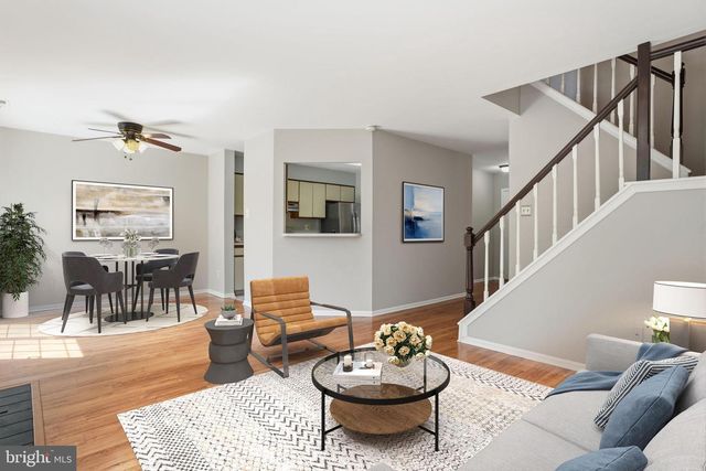 656 TOMLINSON LN, Yardley, PA 19067