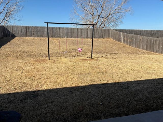 3205 San Juan Trail, Moore, OK 73160