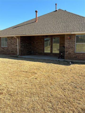 3205 San Juan Trail, Moore, OK 73160