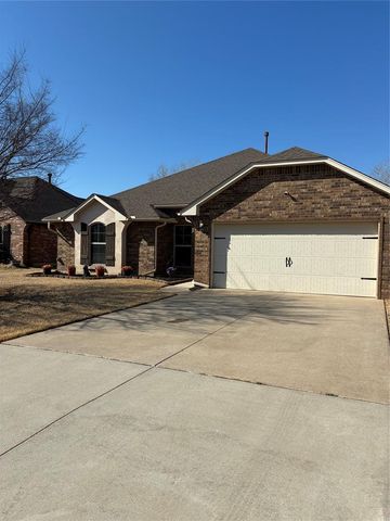 3205 San Juan Trail, Moore, OK 73160