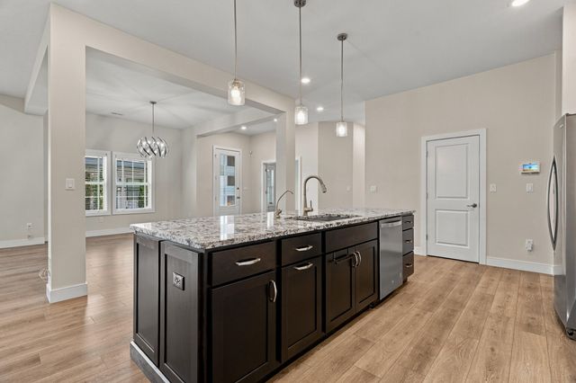 6306 MURANO WAY, Columbia, MO 65201