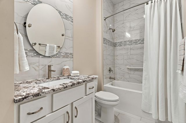 6306 MURANO WAY, Columbia, MO 65201