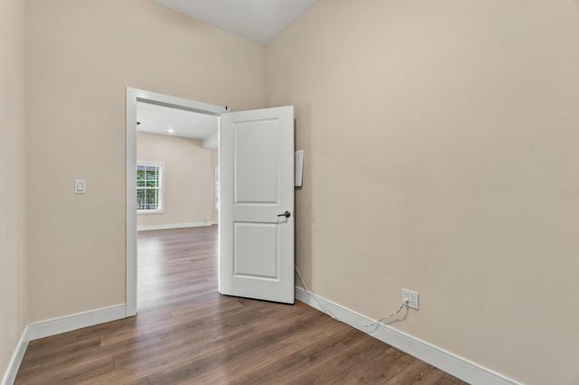 6306 MURANO WAY, Columbia, MO 65201