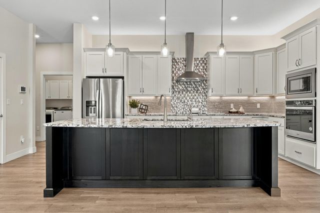 6306 MURANO WAY, Columbia, MO 65201
