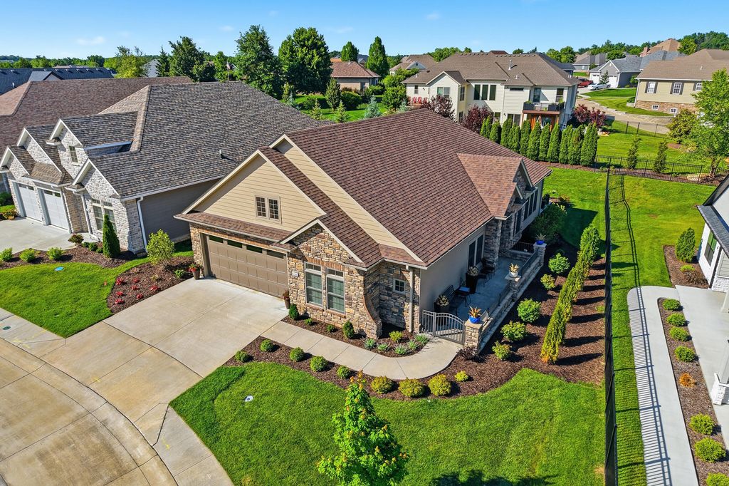 6306 MURANO WAY, Columbia, MO 65201