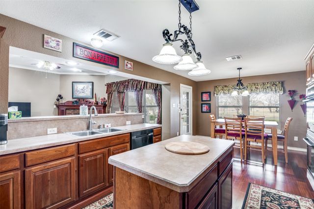 2408 Silver Maple Drive, St Paul, TX 75098