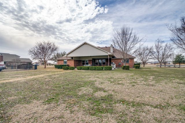 2408 Silver Maple Drive, St Paul, TX 75098