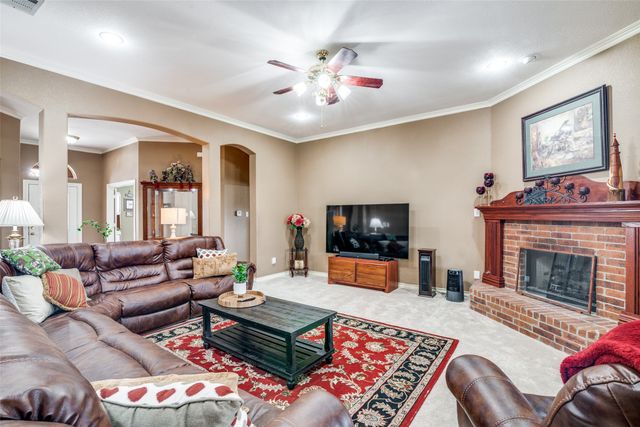 2408 Silver Maple Drive, St Paul, TX 75098