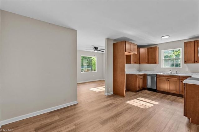 2607 Vickers Avenue, High Point, NC 27262