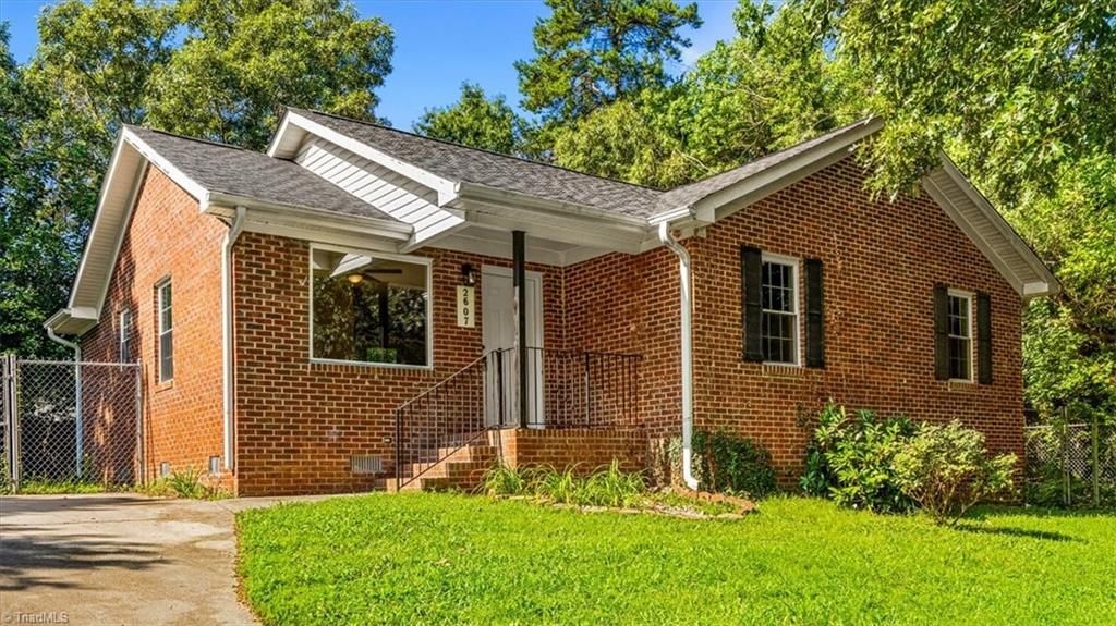 2607 Vickers Avenue, High Point, NC 27262