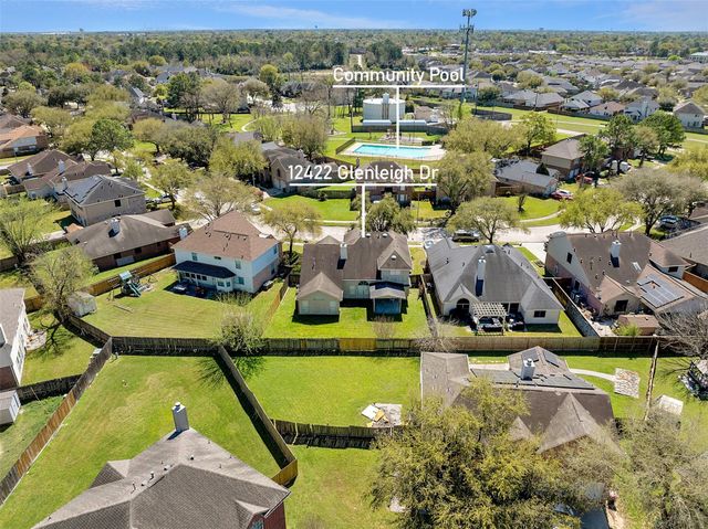 12422 Glenleigh Drive, Houston, TX 77014