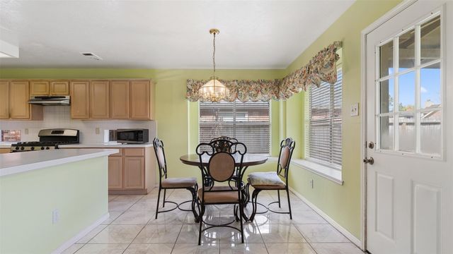 12422 Glenleigh Drive, Houston, TX 77014