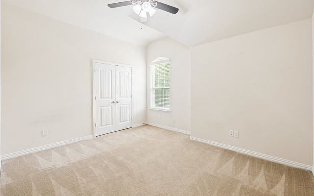 1374 Sandhurst Drive, Roanoke, TX 76262