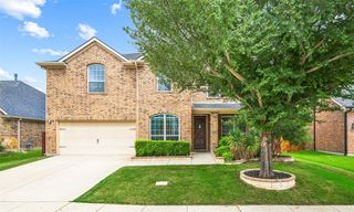 1374 Sandhurst Drive, Roanoke, TX 76262