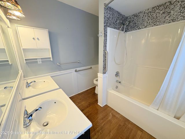 644 Jenne Street, Grand Ledge, MI 48837