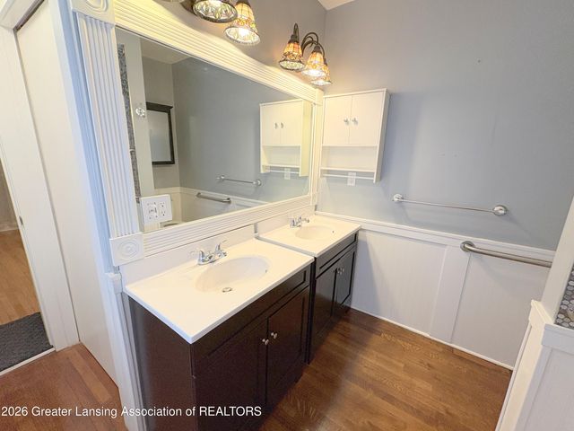 644 Jenne Street, Grand Ledge, MI 48837