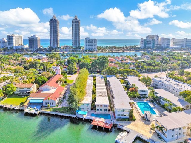 4730 Pine Tree Dr 14, Miami Beach, FL 33140