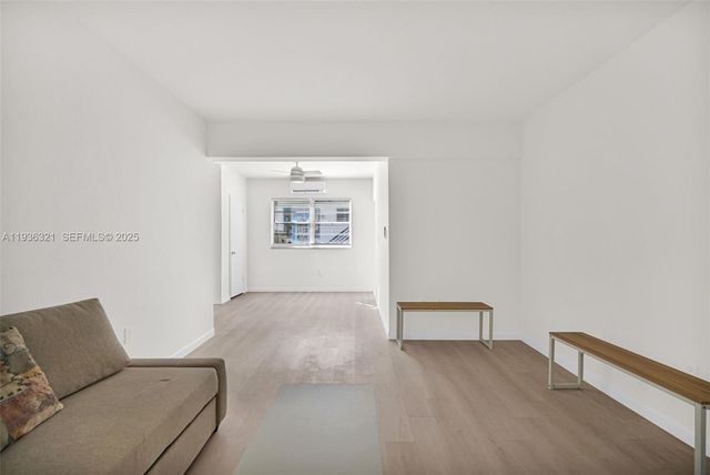 4730 Pine Tree Dr 14, Miami Beach, FL 33140