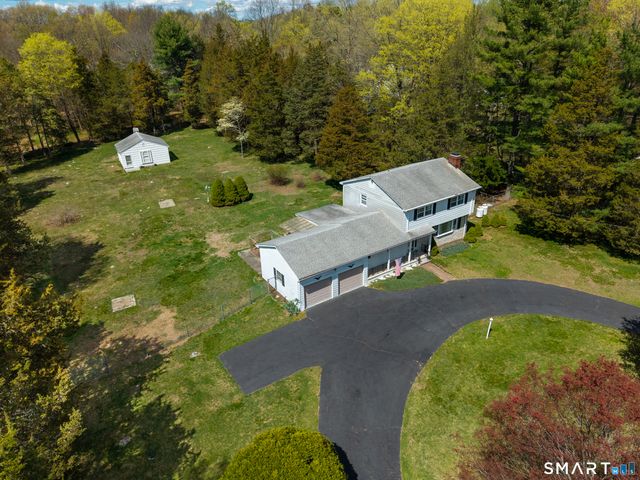 2010 North Street, Fairfield, CT 06824