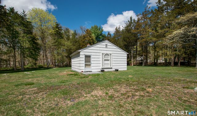 2010 North Street, Fairfield, CT 06824