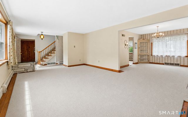 2010 North Street, Fairfield, CT 06824