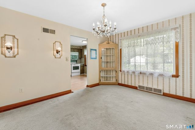 2010 North Street, Fairfield, CT 06824