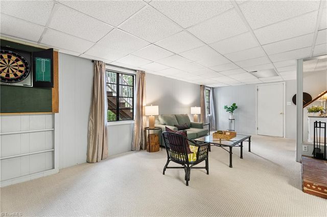 701 Longbow Road, Winston-salem, NC 27104