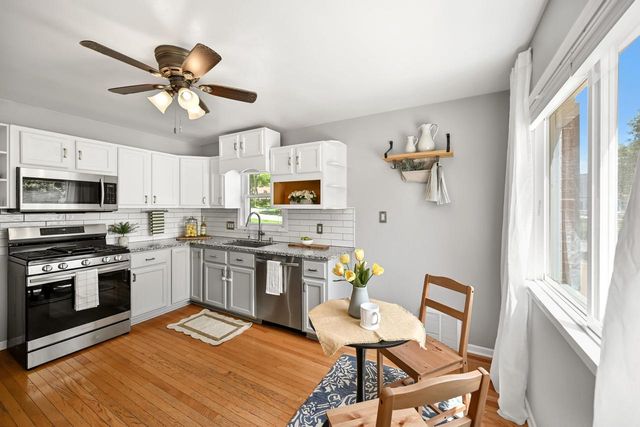 2531 N 80th STREET, Wauwatosa, WI 53213