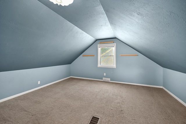 2531 N 80th STREET, Wauwatosa, WI 53213
