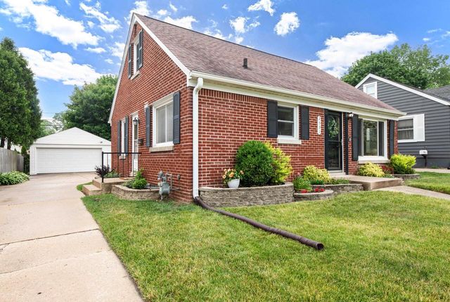 2531 N 80th STREET, Wauwatosa, WI 53213