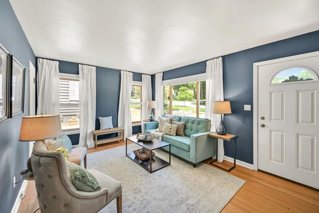 2531 N 80th STREET, Wauwatosa, WI 53213