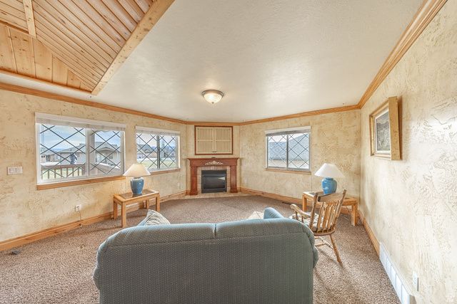 2034 S COTTAGE LN, Garden City, UT 84028