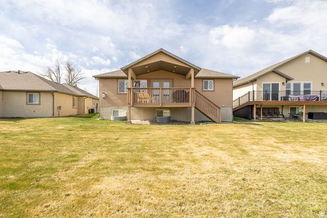 2034 S COTTAGE LN, Garden City, UT 84028