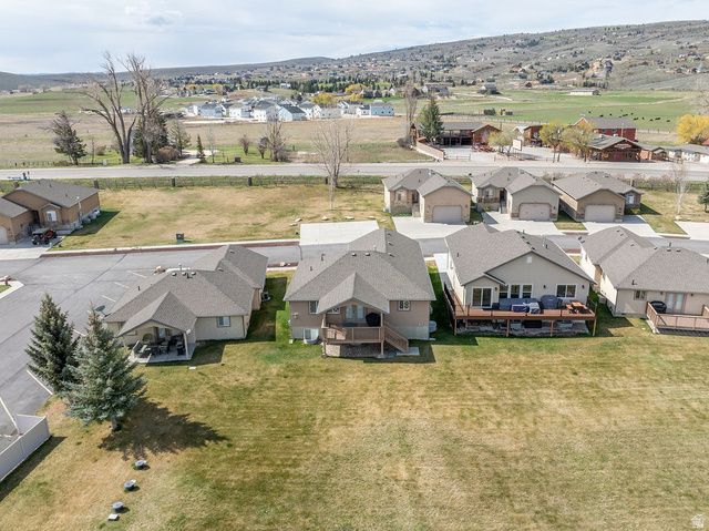 2034 S COTTAGE LN, Garden City, UT 84028