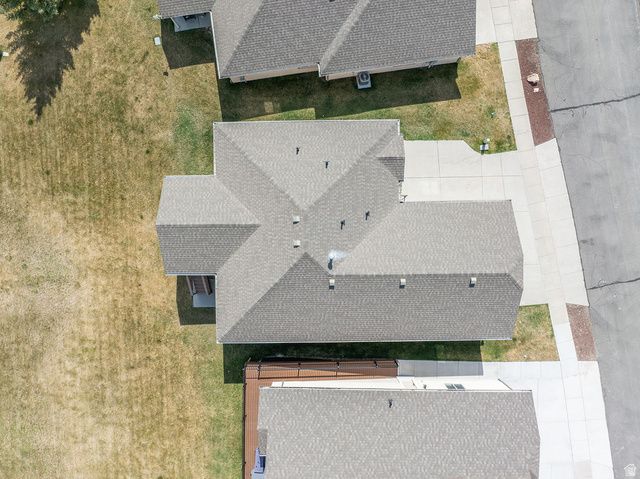 2034 S COTTAGE LN, Garden City, UT 84028