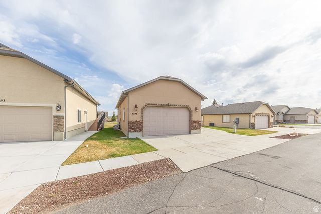 2034 S COTTAGE LN, Garden City, UT 84028
