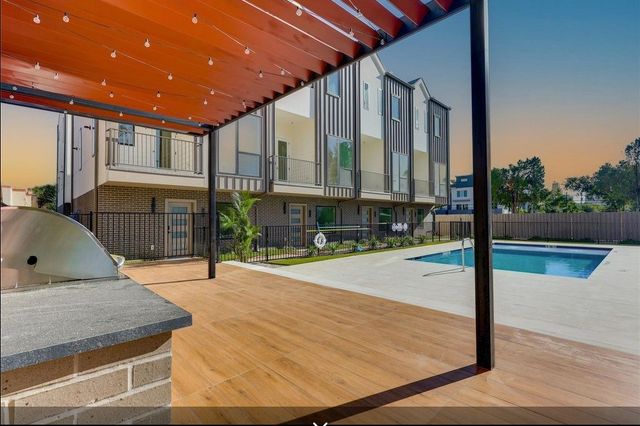 1902 N Carroll Avenue 102, Dallas, TX 75204