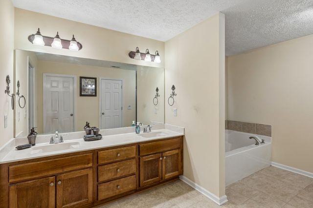 1296 Blairfield Dr, Antioch, TN 37013