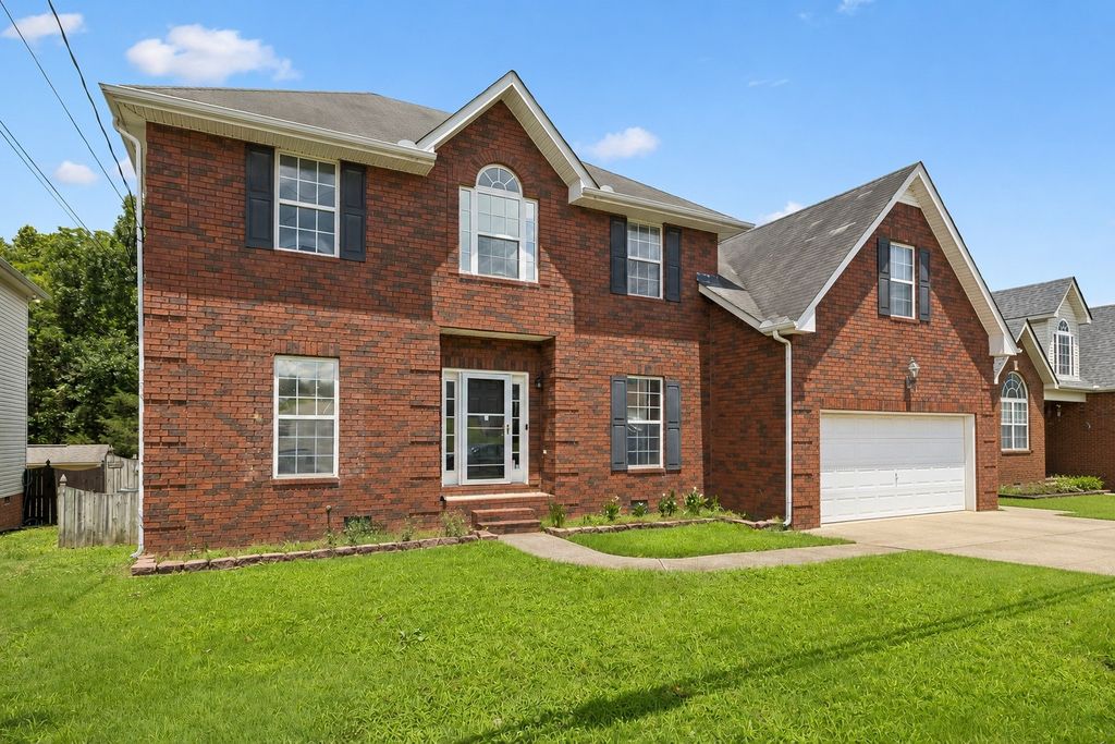1296 Blairfield Dr, Antioch, TN 37013