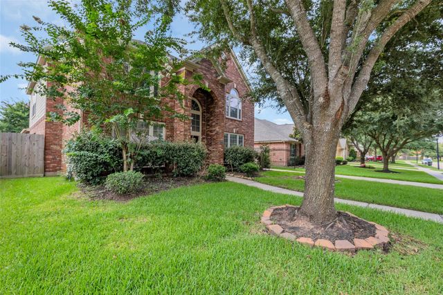 10626 Cortland Ridge Lane, Cypress, TX 77433