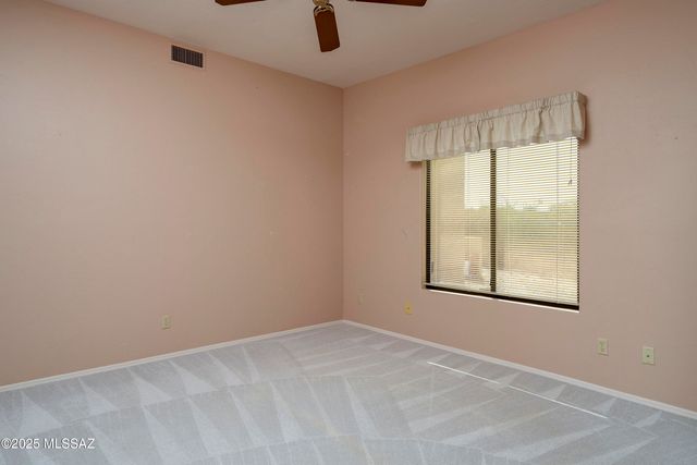 2374 E Calle Los Altos, Tucson, AZ 85718