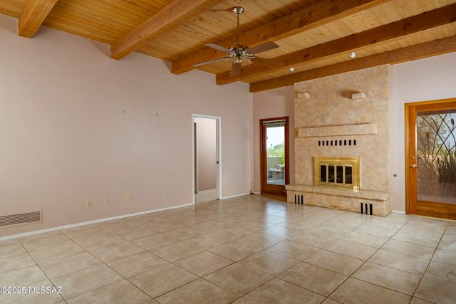 2374 E Calle Los Altos, Tucson, AZ 85718